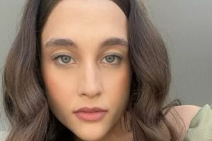 Morre atriz Bia Lomelino, aos 25 anos