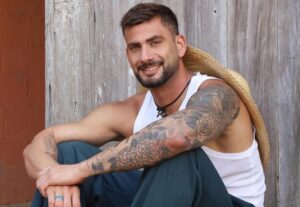 Nizam detona Shia e diz que Michelle Barros está “apagada e manipulada” em A Fazenda 17