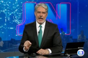 William Bonner surge às pressas na Globo e anuncia tragédia ao Brasil