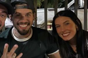 Zé Felipe deixa vazar detalhe curioso em celular em foto ao lado de Ana Castela