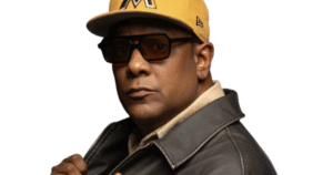 Márcio Victor, do Psirico, assusta fãs após sentir fortes dores no peito