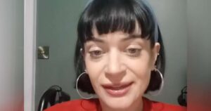 TRISTE! Aos 29 anos, atriz amputa segunda perna após acidente