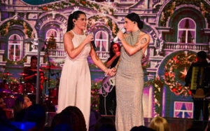 Ana Castela emociona ao cantar com a mãe durante especial de Natal