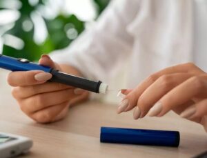 Anvisa proibe canetas emagrecedoras irregulares no Brasil. Veja quais!