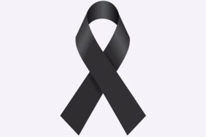 Esposa anuncia óbito de cantor, vítima de infarto aos 40 anos: ‘morreu nos meus braços’