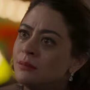 Garota do Momento - Clarice (Carol Castro)