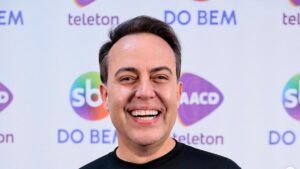 Rinaldi Faria, apontado como braço direto de Daniela Beyruti é demitido do SBT