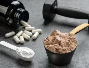 Creatina: tem hora certa e quantidade ideal para tomar?