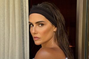 Deborah Secco revela cirurgia de transplante de sobrancelhas