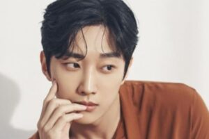Jin-Young confirma vinda ao Brasil