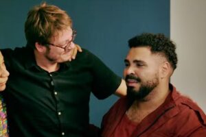 Fabio Porchat faz Paulo Vieira ir lágrimas: “Eu te amo”