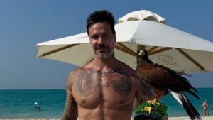 Por onde anda Flávio Mendonça, gêmeo de Gustavo? Galã surgiu em nova foto com os irmãos; veja