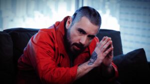 Kaisho lança clipe de “Preto Fosco” e aprofunda a estética urbana e emocional do EP Em Quadro