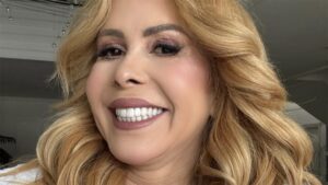 Joelma revela ter contraído Covid-19 pela décima vez