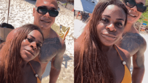 Jojo Todynho surge de biquíni após perder mais de 80 kg e curte dia de praia com o namorado