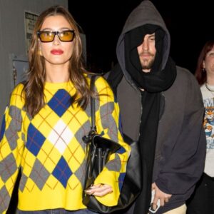 Justin Bieber e Hailey – Foto: Grosby Group