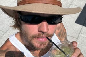 Justin Bieber encerra disputa e paga mais de US$ 30 milhões a ex-empresário