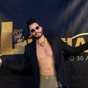 Latino grava relíquias