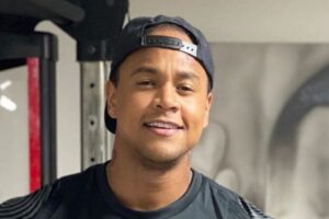 Leo Santana é criticado após revelar preferência de sexo do bebê