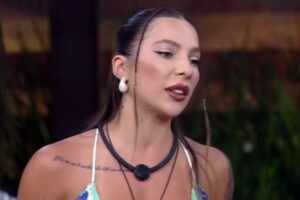 A Fazenda 17: Equipe de Martina se pronuncia após expulsão da peoa do reality