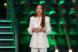 Programa Silvio Santos alcança 10 pontos e deixa A Fazenda na lanterna