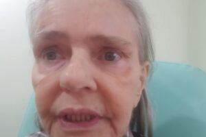 Angela Ro Ro segue na UTI e vive com R$ 800 enquanto pede ajuda