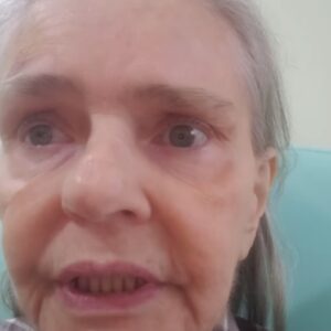 retrato de angela ro ro internada no hospital