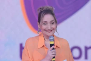 Sonia Abrão comenta sobre ‘boicote’ contra Adriane Galisteu