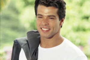 A Viagem: Passado misterioso de Téo é finalmente explicado