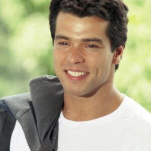 téo (maurício mattar) em a viagem