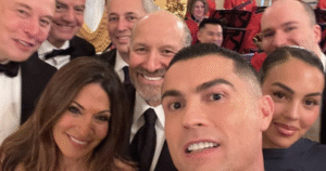 Cristiano Ronaldo tira selfie com Elon Musk e recebe homenagem de Trump em jantar na Casa Branca