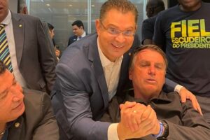 Sóstenes bota culpa no motorista por R$11 milhões: “Não tem nada de lavagem de dinheiro”