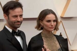 Ex-marido de Natalie Portman curte novo romance em Paris