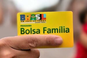 Mudança feita pelo governo federal gera alerta para beneficiários do Bolsa Família