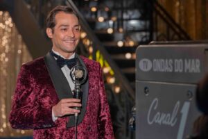 Alfredo Honório brilha na TV Ondas do Mar em ‘Garota do Momento’