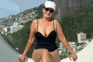 Fátima Bernardes posa de maiô para Túlio Gadêlha