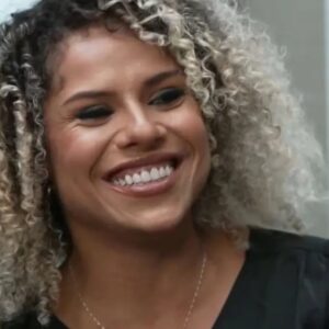 Kevelin Gomes sorrindo