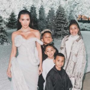 Kim Kardashian e os filhos