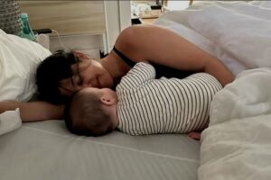 Bebê de Kourtney Kardashian chama atenção em foto