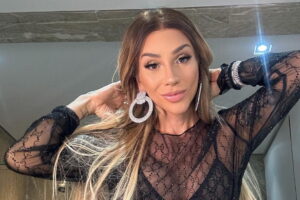 Maya Massafera faz publi para jogo de azar usando nova voz