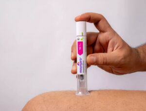 Relatos apontam riscos de canetas emagrecedoras falsificadas; veja