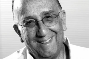 Morre Seu Tuta, fundador da Jovem Pan, aos 93 anos