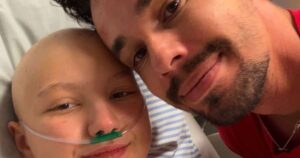 Chorando, viúvo de Isabel Veloso revela último pedido da influenciadora antes de morrer, vítima de câncer aos 19 anos: ‘Ela estava diferente’