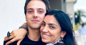 Filho de cantora gospel publica vídeo de beijo com namorado