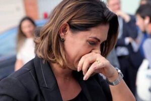 Michelle Bolsonaro revela comprometimento ao relembrar ‘crueldade’: ‘Saí dali com a certeza’