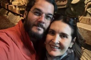 Namorado de Fátima Bernardes é internado durante viagem de férias no México