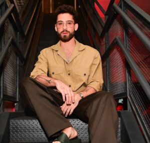 João Guilherme se pronuncia após web apontar suposta indireta para Larissa Manoela