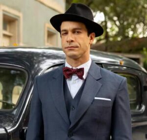 Celso e Túlio conversam sobre Estela. Veja o que vai acontecer em Êta Mundo Melhor! nesta semana