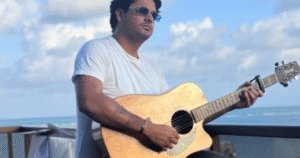 Quem é João Lima, cantor que teve prisão preventiva decretada por violência doméstica?