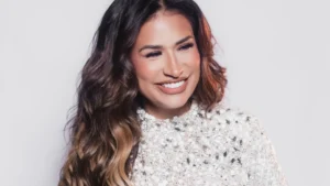 Simone Mendes chora ao reformar jatinho de R$ 30 milhões